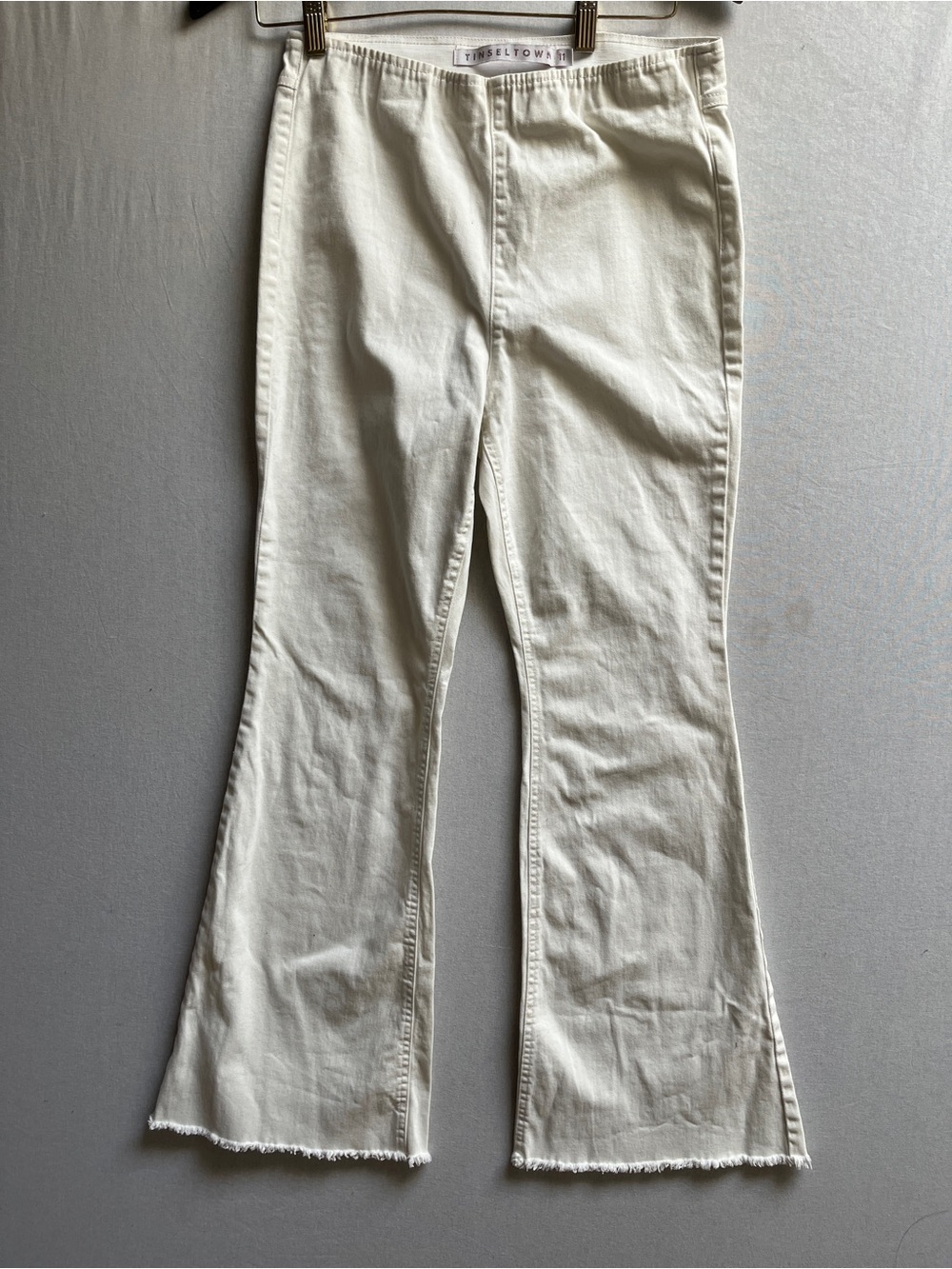 Tinsel Town Light Cream Flared Jeans High Rise Raw Hem Stretch Denim Size 28